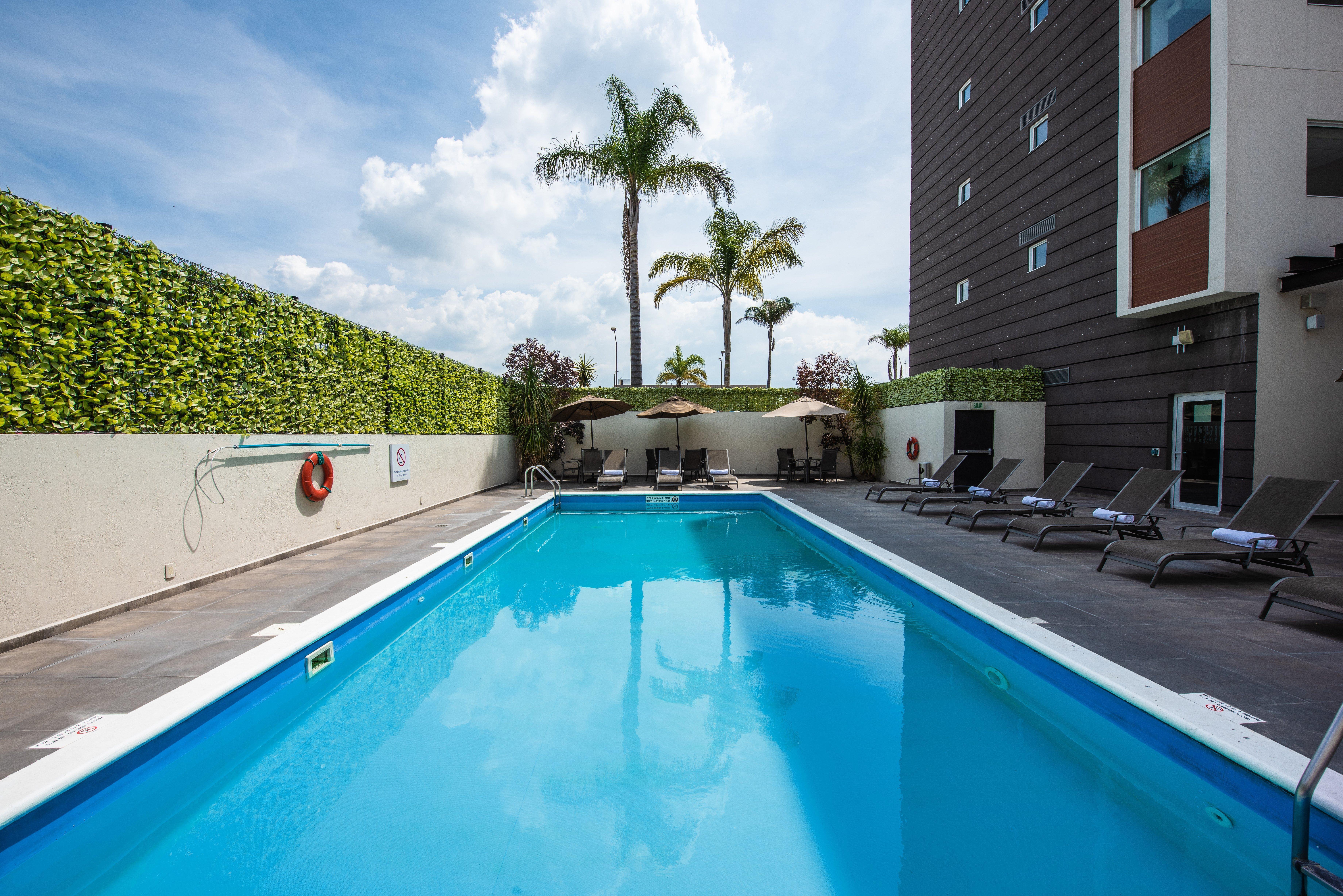 Holiday Inn Express And Suites Celaya By Ihg Екстериор снимка