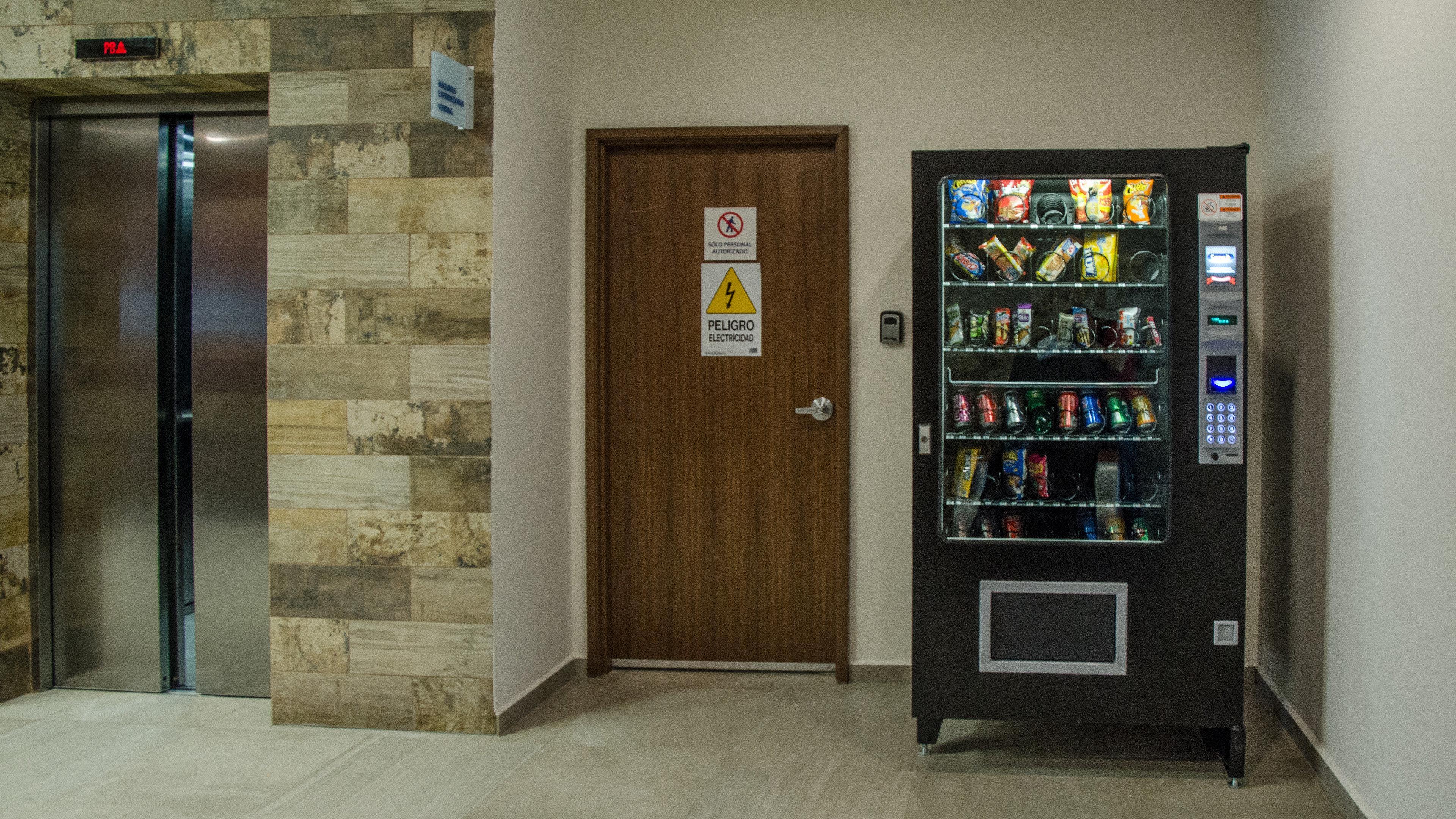 Holiday Inn Express And Suites Celaya By Ihg Екстериор снимка